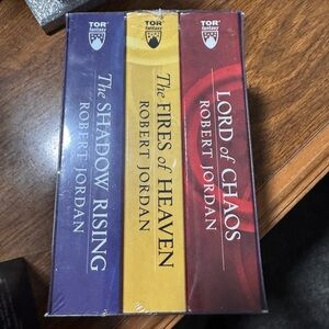 Robert Jordan Fantasy Book Set - Wheel Of Time Set 1